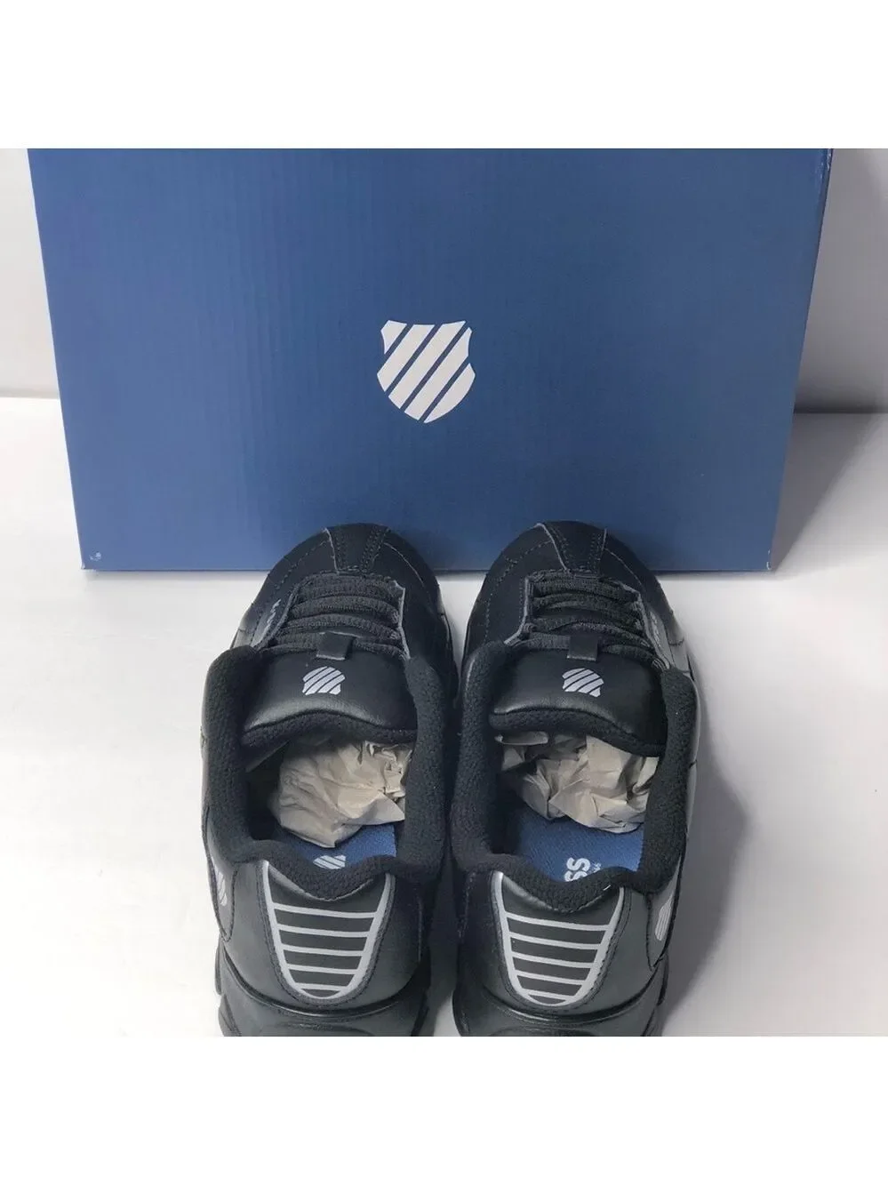 NIB K-Swiss Classic Low Boys Sneakers Leather Black Athletic Shoes⁠ Sz 6-2